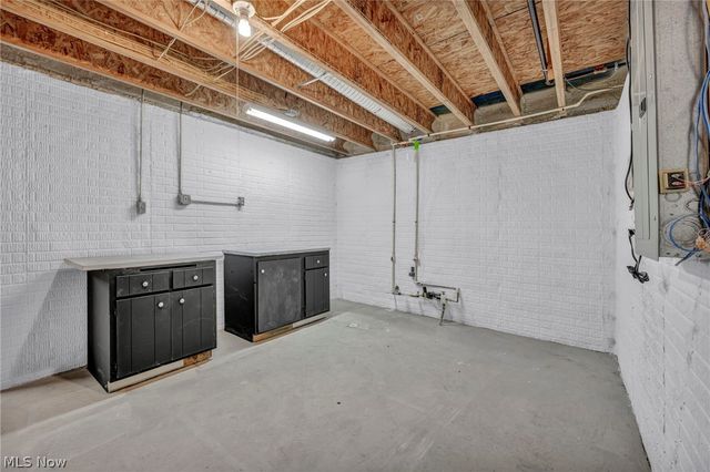 37852 Ashfield Way, North Ridgeville, OH 44039