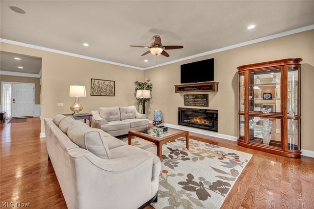 37852 Ashfield Way, North Ridgeville, OH 44039