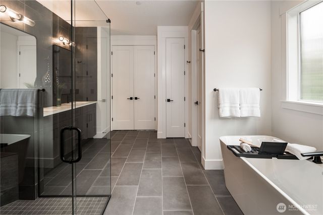 1307 Walnut Lane, Steilacoom, WA 98388