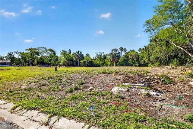 5804 SEABREEZE DRIVE, Port Richey, FL 34668