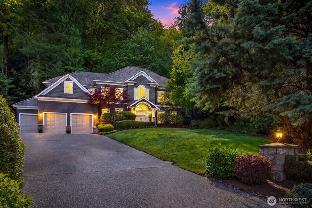 5677 193rd Place SE, Issaquah, WA 98027