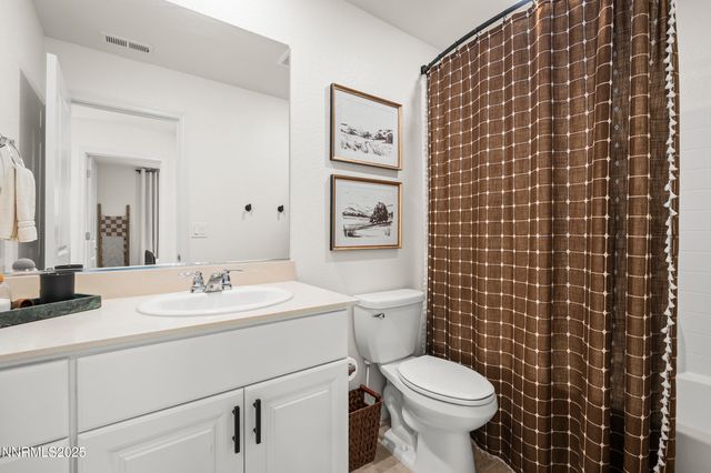 626 Coyote Bluff Court, Reno, NV 89506