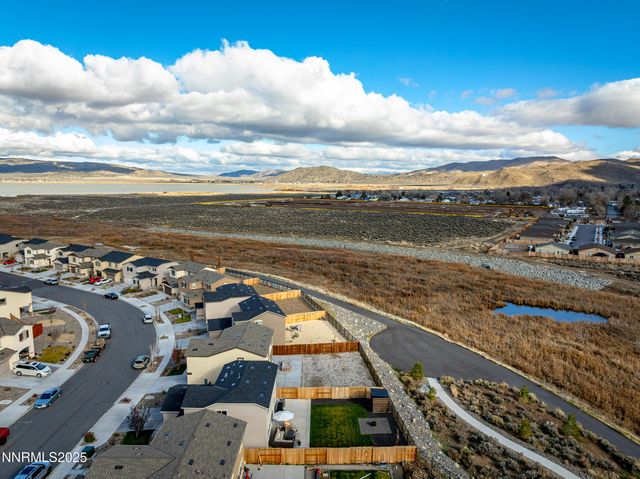 626 Coyote Bluff Court, Reno, NV 89506