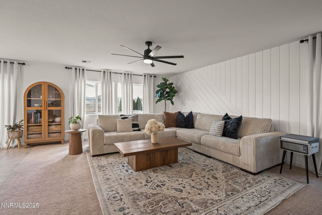 626 Coyote Bluff Court, Reno, NV 89506