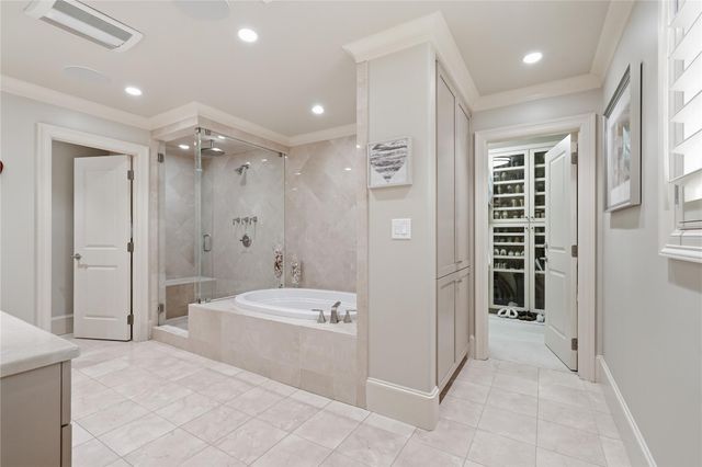 12311 Woodthorpe Lane, Houston, TX 77024