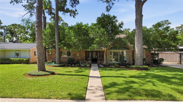 12311 Woodthorpe Lane, Houston, TX 77024