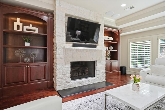 12311 Woodthorpe Lane, Houston, TX 77024