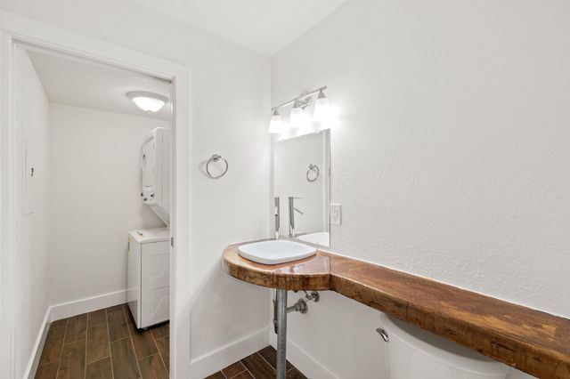 1101 Shoal Creek BLVD 14, Austin, TX 78701