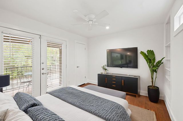 1101 Shoal Creek BLVD 14, Austin, TX 78701