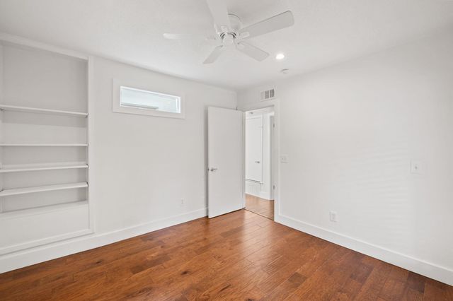 1101 Shoal Creek BLVD 14, Austin, TX 78701