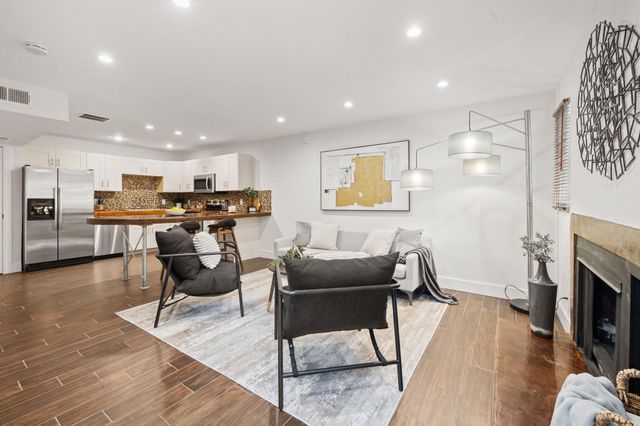 1101 Shoal Creek BLVD 14, Austin, TX 78701