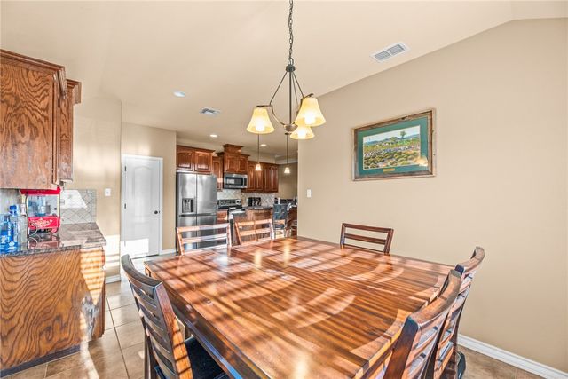 3930 Amadas Dr, Corpus Christi, TX 78414