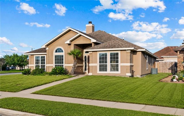 3930 Amadas Dr, Corpus Christi, TX 78414