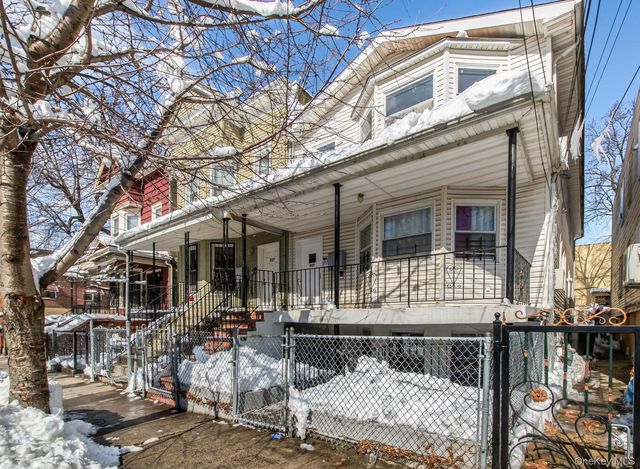 819 E 223rd Street, Bronx, NY 10466