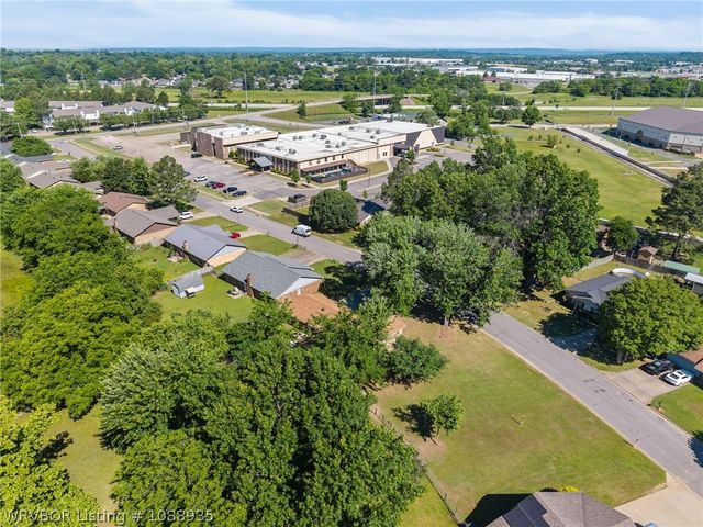 3000 Grinnell Avenue, Fort Smith, AR 72908