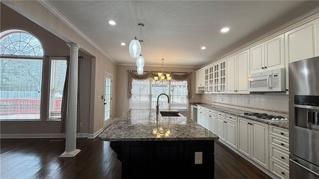 3609 Lakeside Pointe NW, Kennesaw, GA 30144