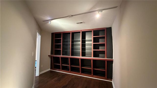 3609 Lakeside Pointe NW, Kennesaw, GA 30144