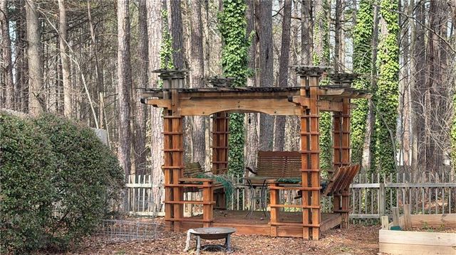 3609 Lakeside Pointe NW, Kennesaw, GA 30144