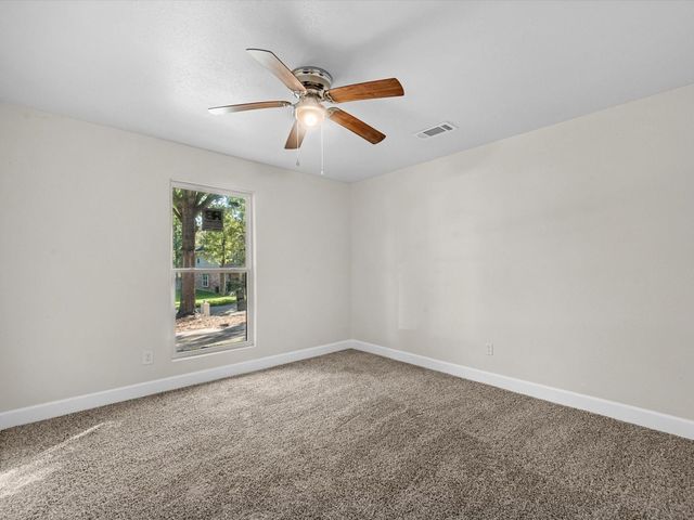 9096 N Comanche Circle, Willis, TX 77378