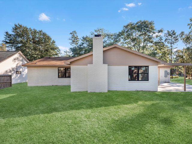 9096 N Comanche Circle, Willis, TX 77378