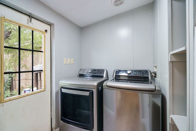 11573 Thistle Lane, Justin, TX 76247