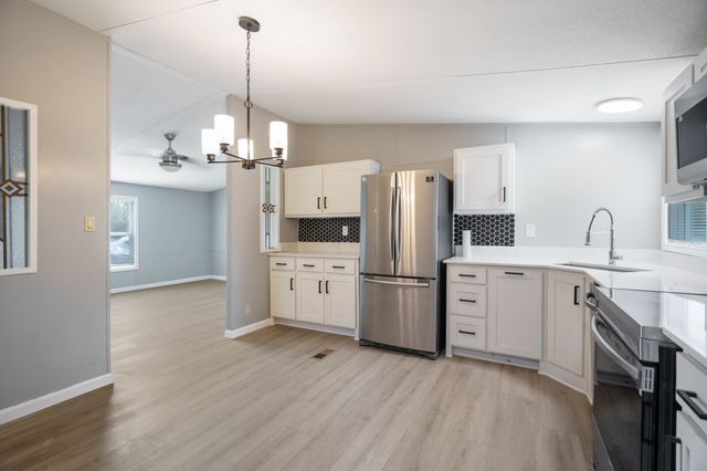 11573 Thistle Lane, Justin, TX 76247