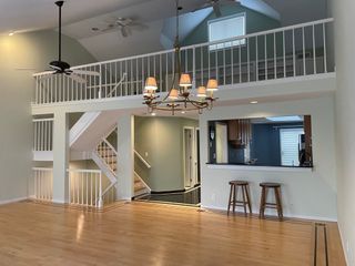 69 Algonquin Rd 69, Newton, MA 02467