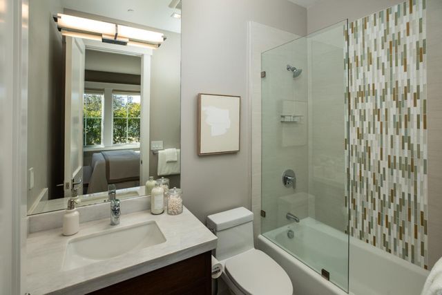 740 Windsor Drive, Menlo Park, CA 94025