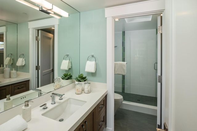 740 Windsor Drive, Menlo Park, CA 94025