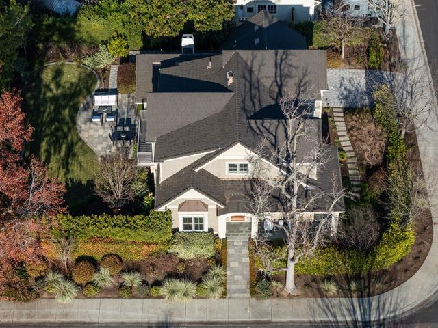 740 Windsor Drive, Menlo Park, CA 94025