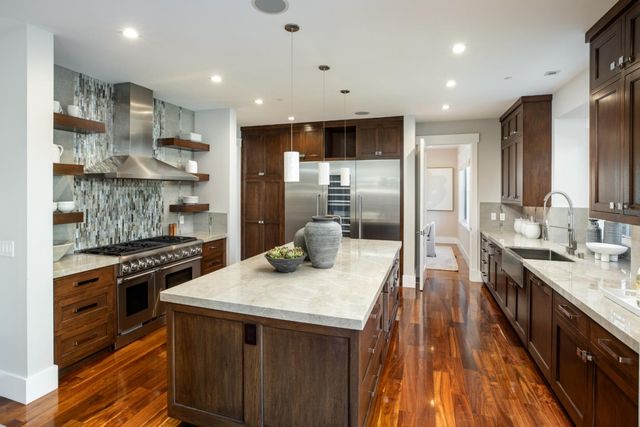 740 Windsor Drive, Menlo Park, CA 94025