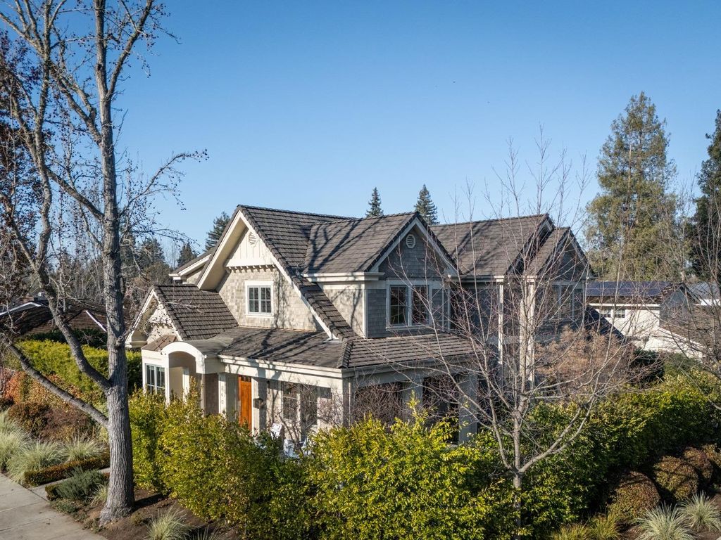 740 Windsor Drive, Menlo Park, CA 94025