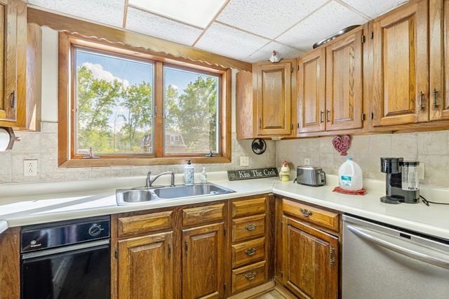 412 North Shore Road, Isle La Motte, VT 05463