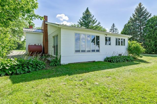 412 North Shore Road, Isle La Motte, VT 05463