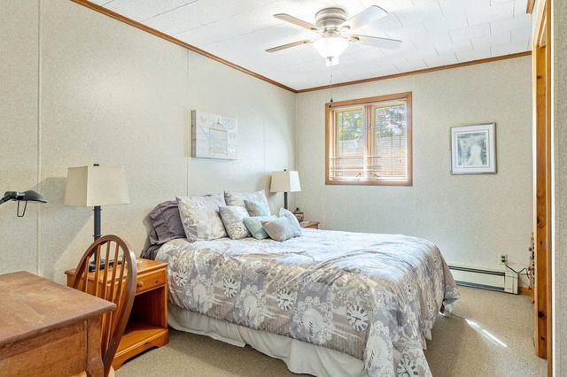 412 North Shore Road, Isle La Motte, VT 05463
