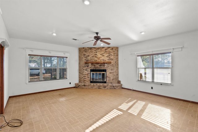 11515 Eldridge Lane, Navasota, TX 77868