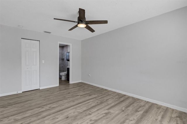 2057 LINWOOD DRIVE, Sarasota, FL 34232