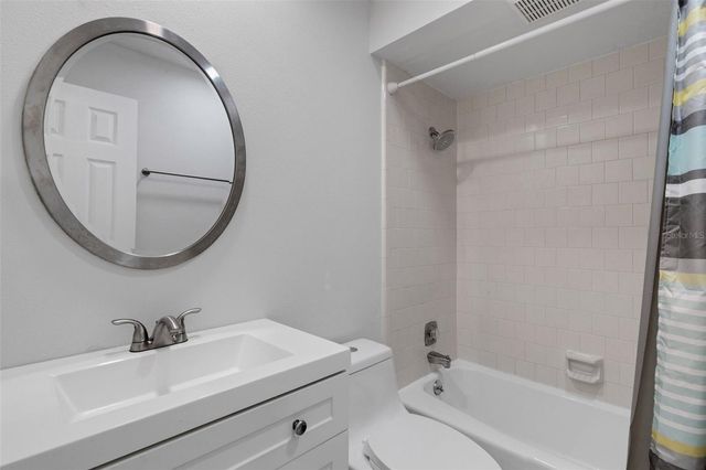 2057 LINWOOD DRIVE, Sarasota, FL 34232