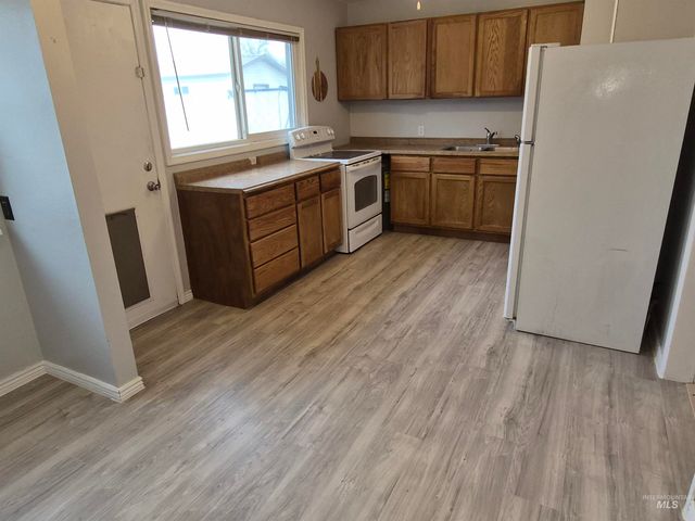 1030 Everett Ave, Pocatello, ID 83201