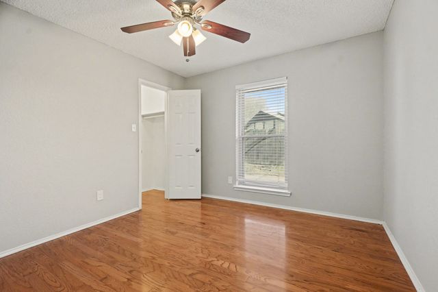 2109 Oakmeadow Street, Bedford, TX 76021