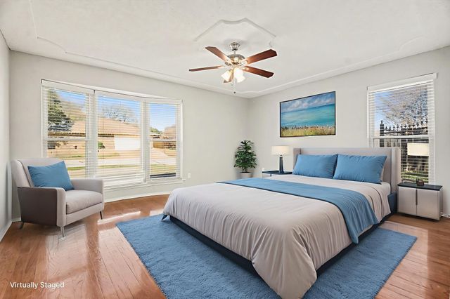 2109 Oakmeadow Street, Bedford, TX 76021