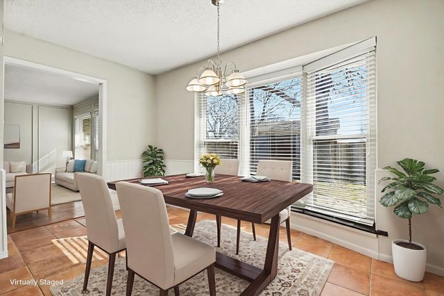 2109 Oakmeadow Street, Bedford, TX 76021