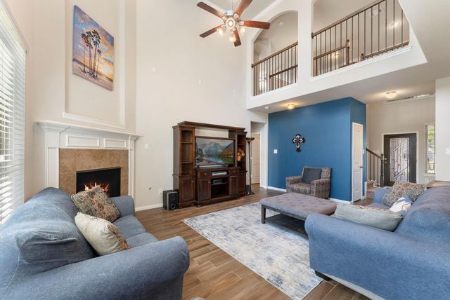 3814 Meads Meadow, Montgomery, TX 77356