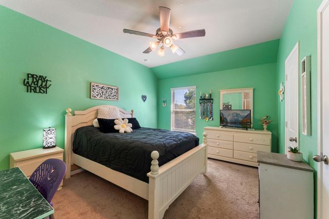 3814 Meads Meadow, Montgomery, TX 77356