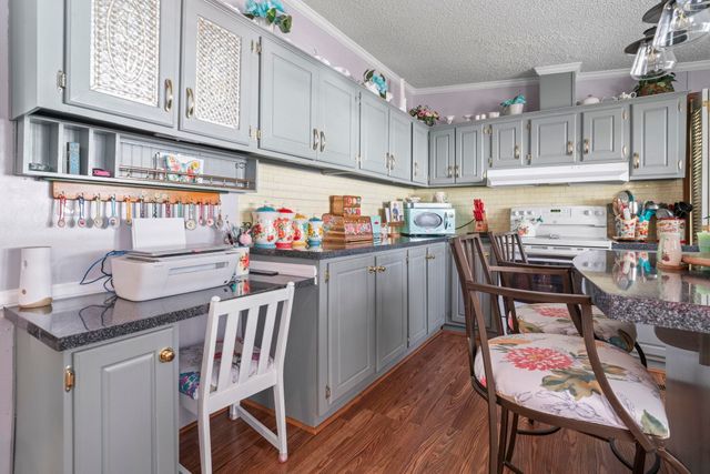 525 Folly Estates Dr., Myrtle Beach, SC 29588