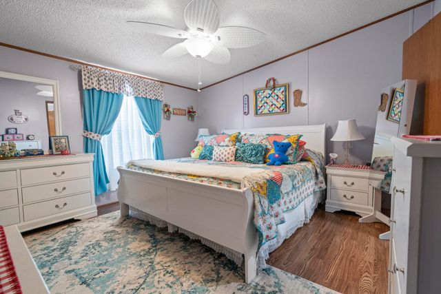 525 Folly Estates Dr., Myrtle Beach, SC 29588