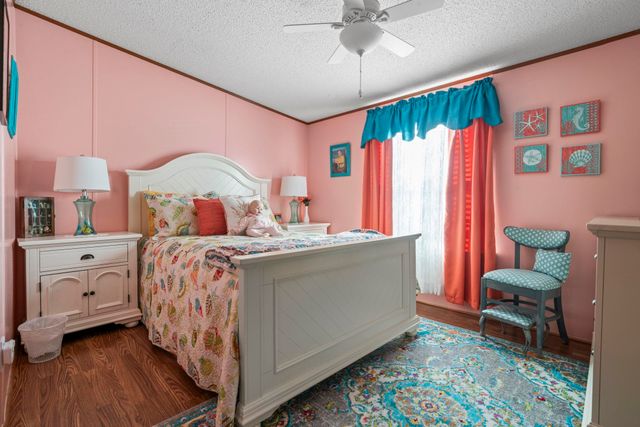 525 Folly Estates Dr., Myrtle Beach, SC 29588