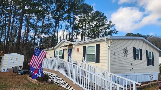 525 Folly Estates Dr., Myrtle Beach, SC 29588