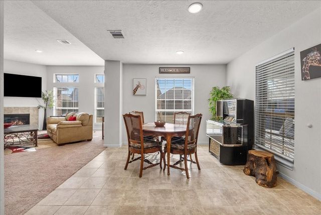 2111 Gilbert Road, Dickinson, TX 77539