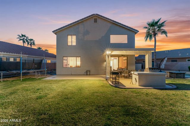 6113 S ROGER Way, Chandler, AZ 85249